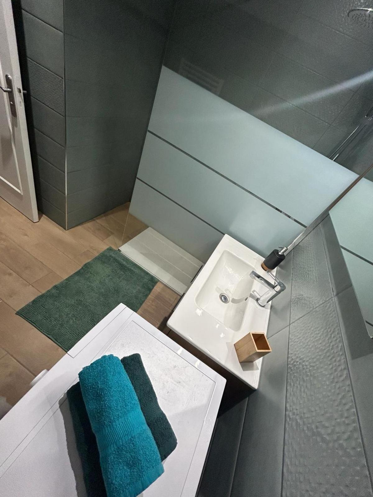 Immeuble Le Regency, Appartement 4 Pieces, 80 Metres De La Plage Menton Eksteriør billede